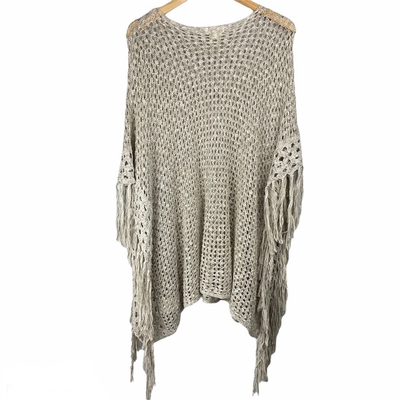 Boho Open Crochet Knit Tassle Fringe Poncho - Picture 2 of 9